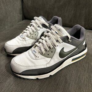 Nike Air Max Granite Running Shoe Size 11 317551-109 White Black Silver 2010